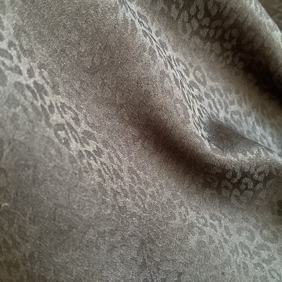 Victoria’s Secret Satin Camisole - Picture 5 of 7